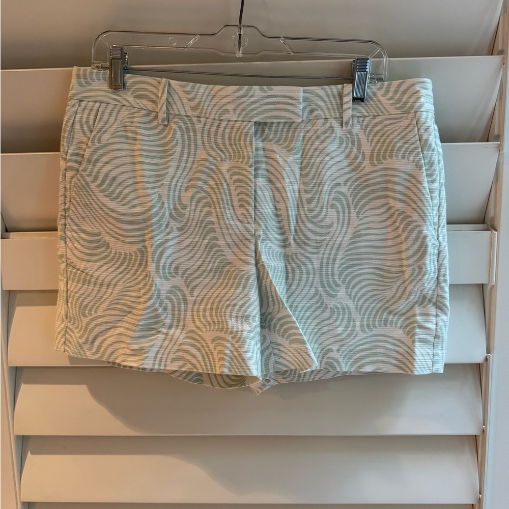 Ann Taylor Women's Cream and Green Patterned Shorts